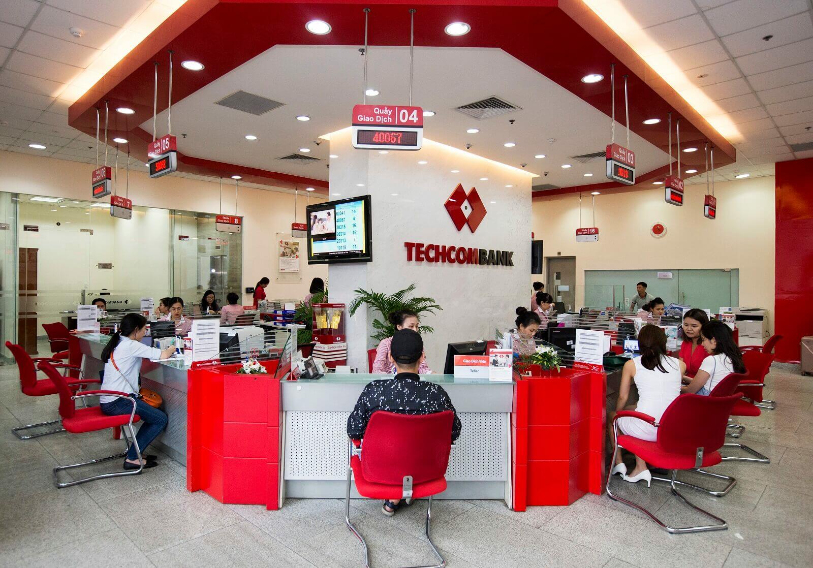 Cập Nhật Giờ Làm Việc Techcombank Mới Nhất 2025
